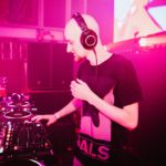 Mäx12092021-0041_Social