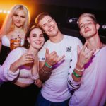 Mäx12092021-0045_Social